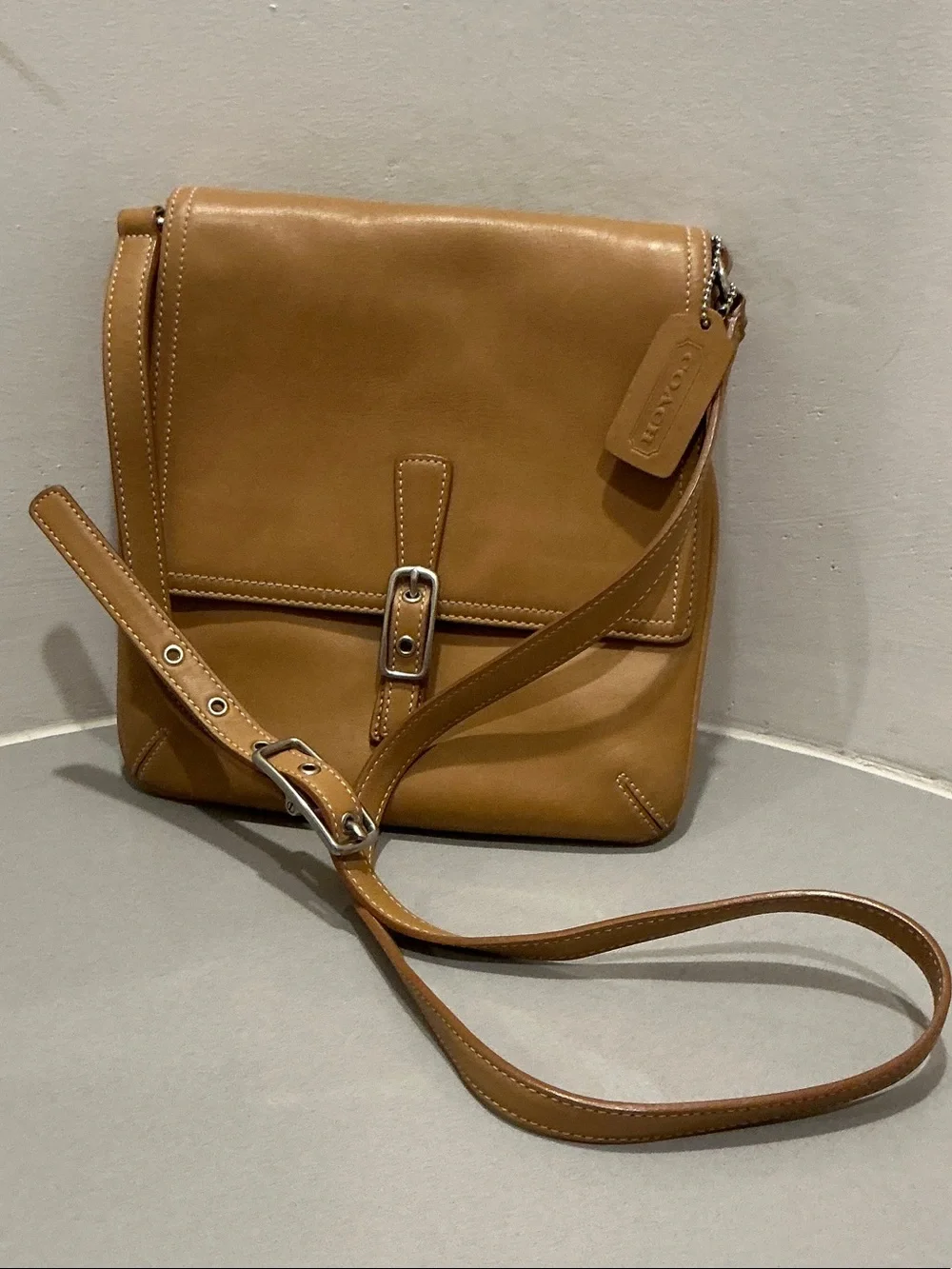 Vintage Coach Legacy 9592 Tan Leather Slim Flap Crossbody Bag